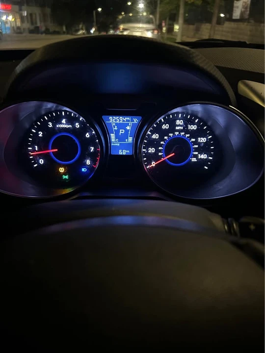 2015 Hyundai Veloster - Image 5 of 5