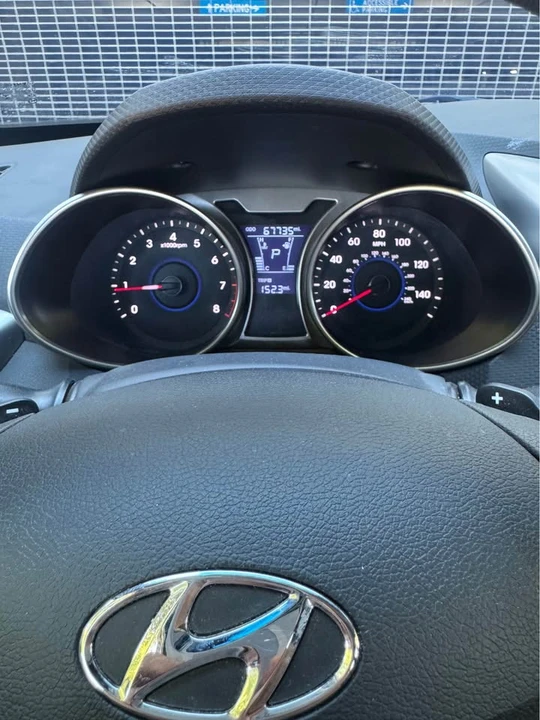 2015 Hyundai Veloster - Image 11 of 11