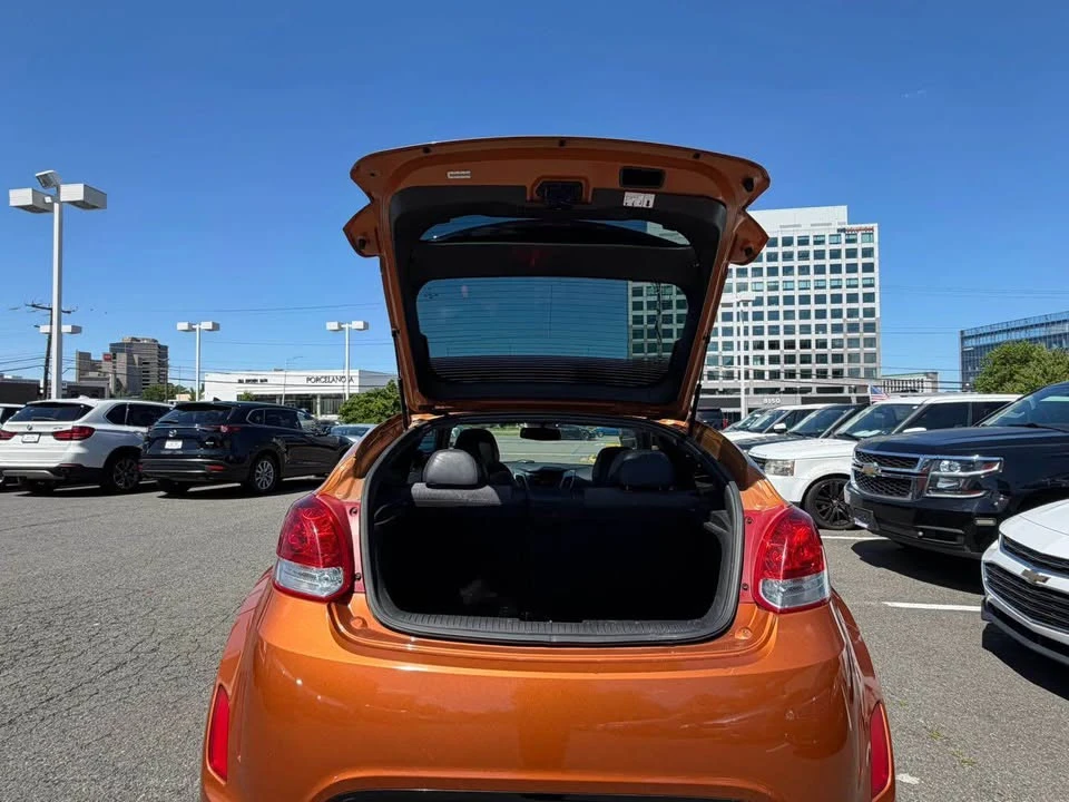 2015 Hyundai Veloster - Image 7 of 13