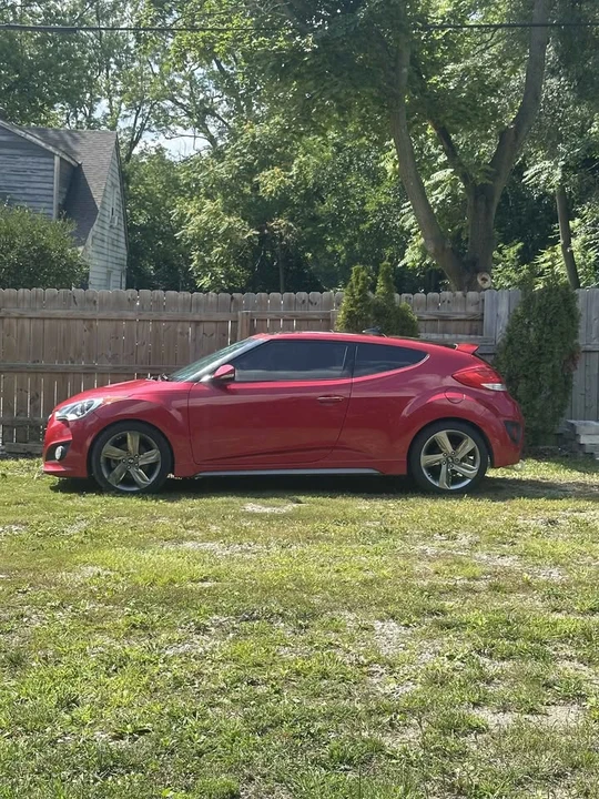 2015 Hyundai Veloster - Image 6 of 13