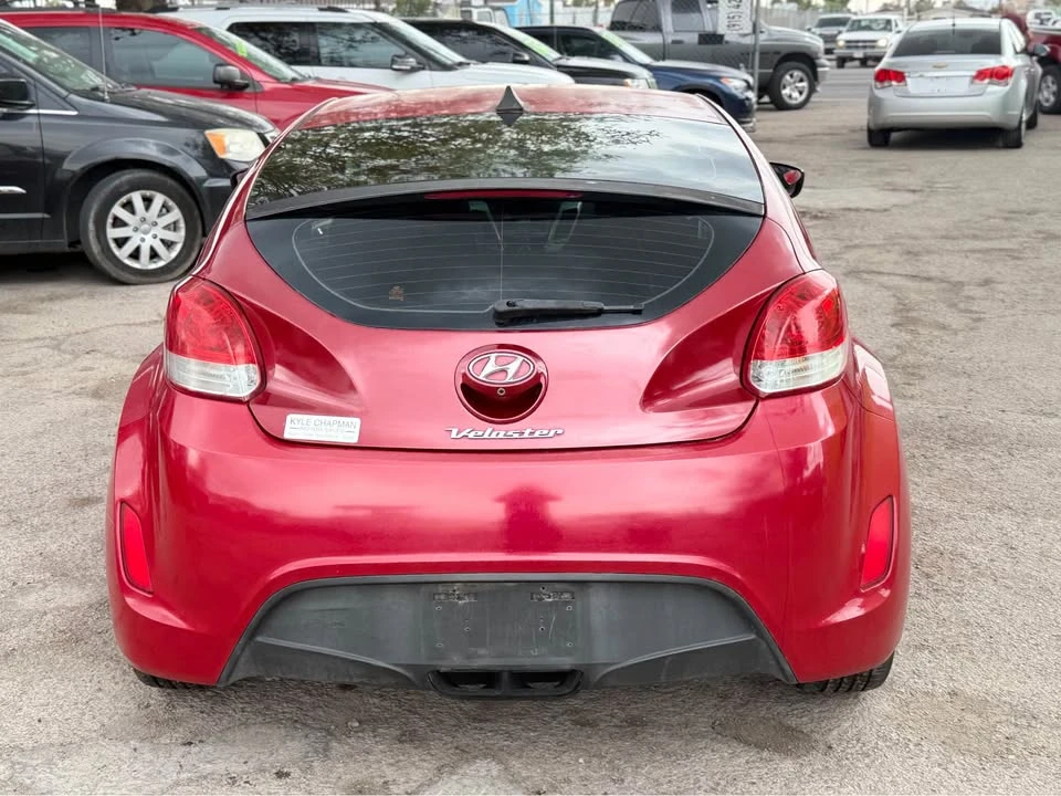 2015 Hyundai Veloster - Image 2 of 4