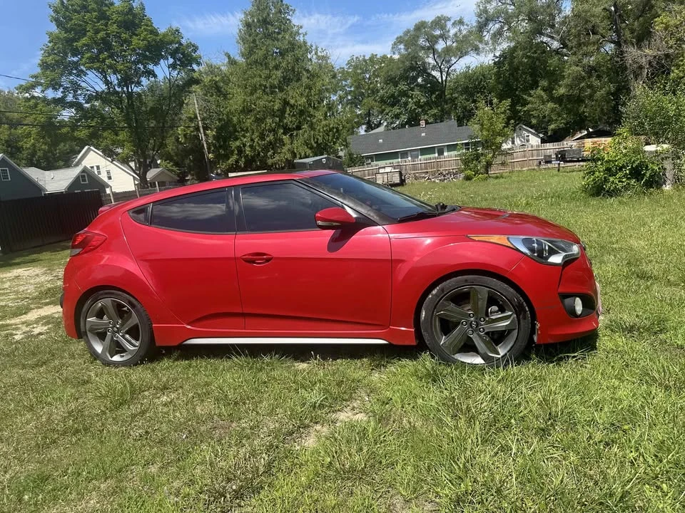 2015 Hyundai Veloster - Image 3 of 13