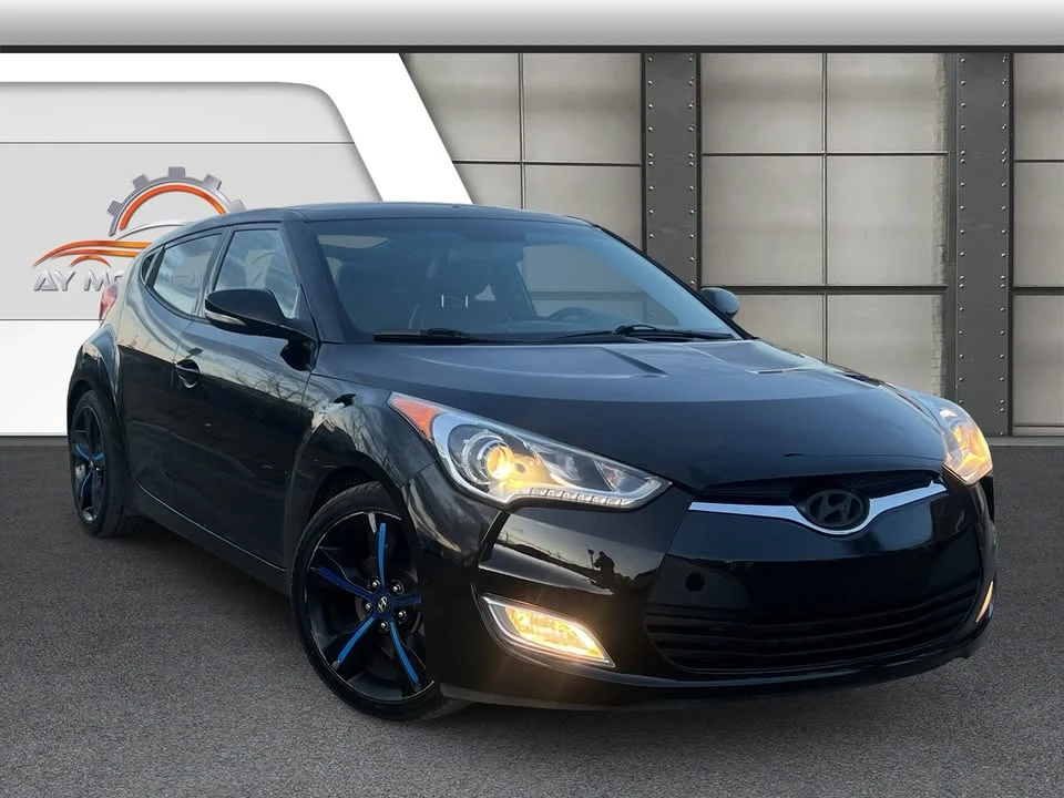 2015 Hyundai Veloster - Image 2 of 19