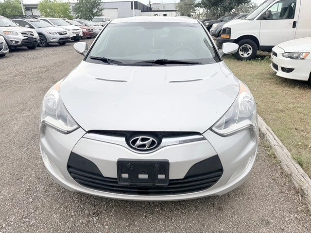 2015 Hyundai Veloster - Image 2 of 14