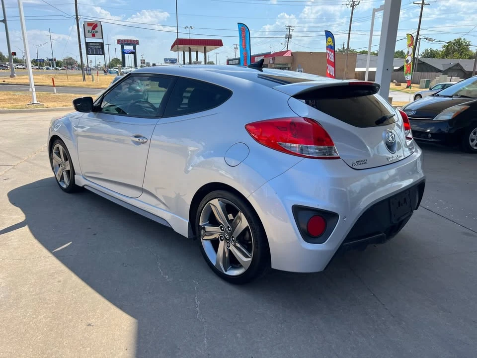 2015 Hyundai Veloster - Image 5 of 12