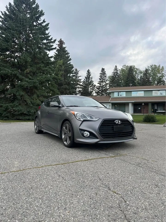 2015 Hyundai Veloster - Image 2 of 11