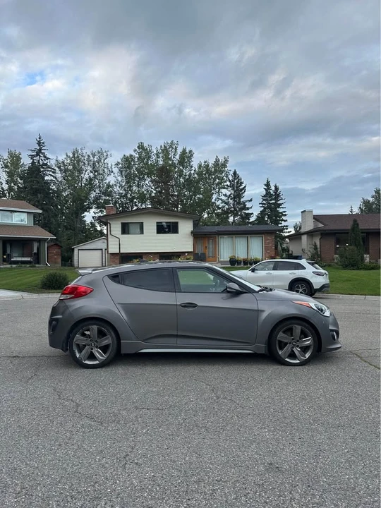 2015 Hyundai Veloster - Image 4 of 11