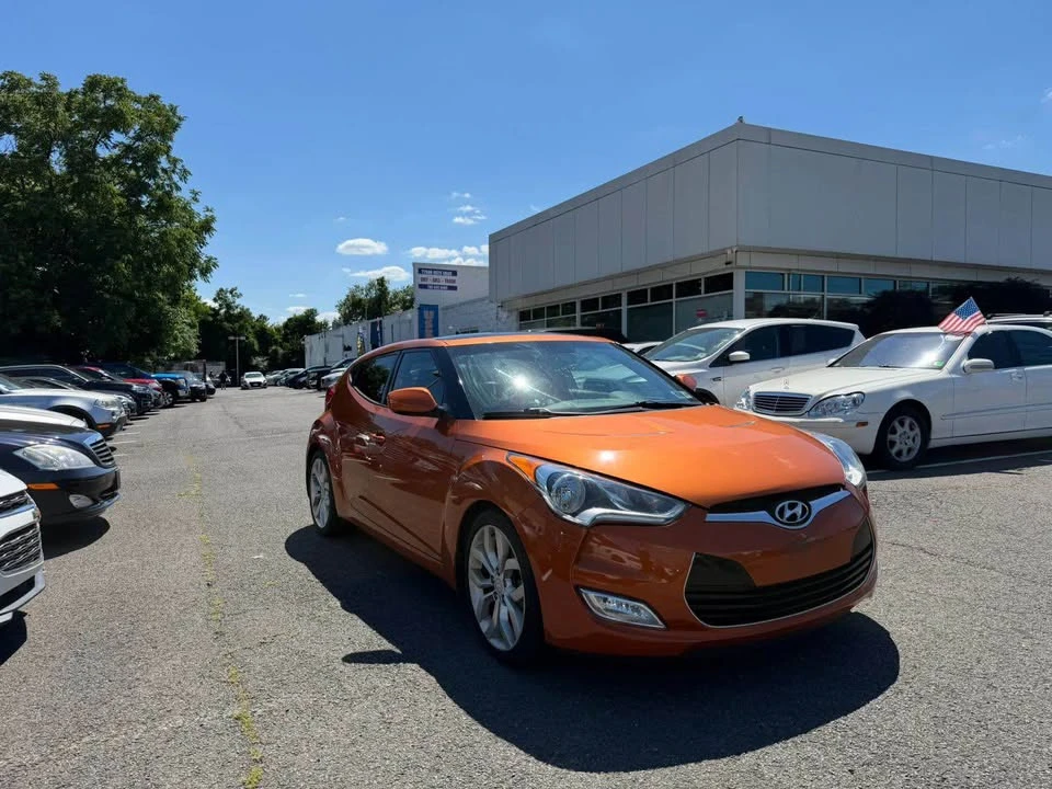 2015 Hyundai Veloster - Image 3 of 13