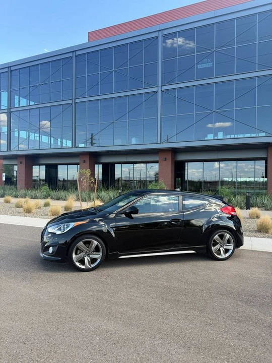 2015 Hyundai Veloster - Image 2 of 14