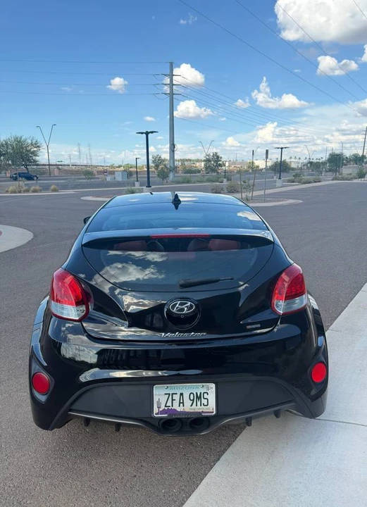 2015 Hyundai Veloster - Image 4 of 14