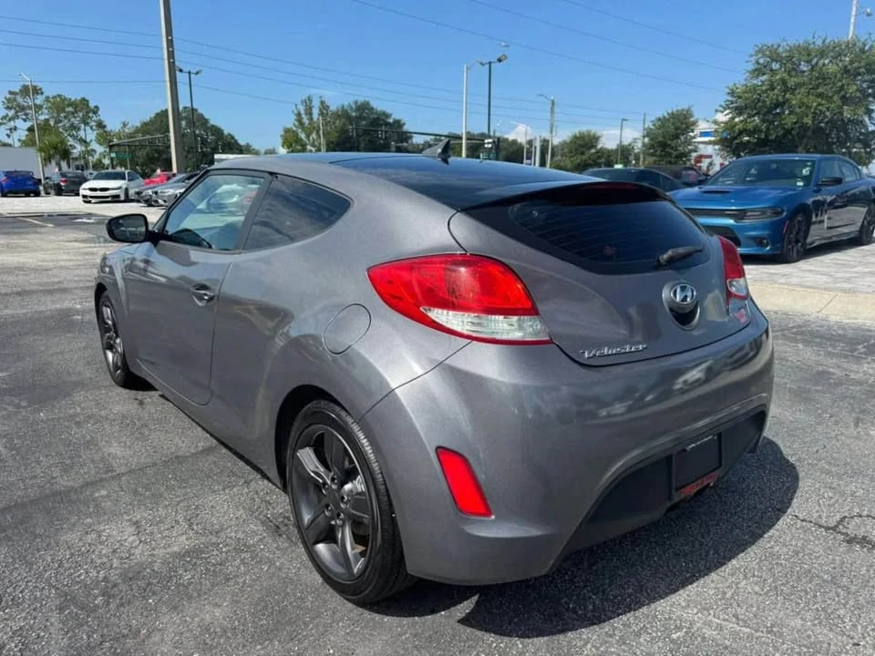 2015 Hyundai Veloster - Image 3 of 12