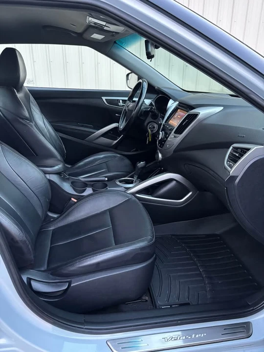 2015 Hyundai Veloster - Image 7 of 11