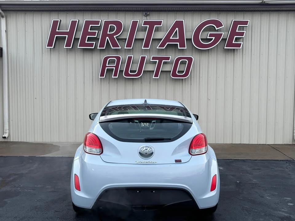 2015 Hyundai Veloster - Image 4 of 11