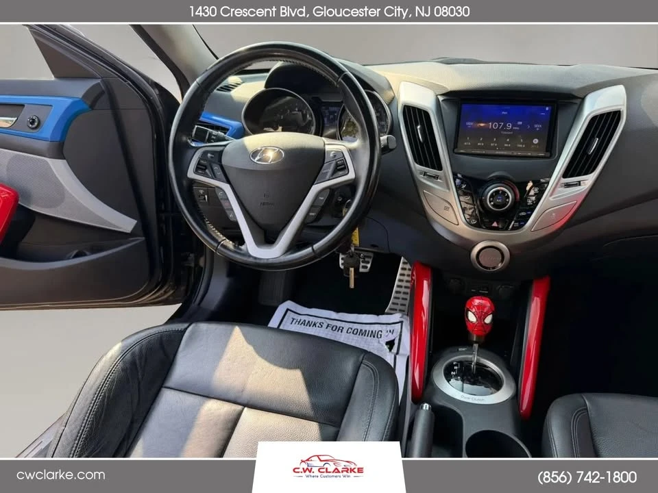 2015 Hyundai Veloster - Image 10 of 18