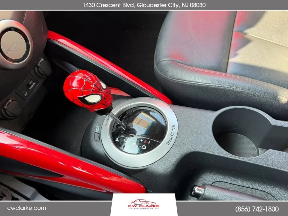 2015 Hyundai Veloster - Image 16 of 18