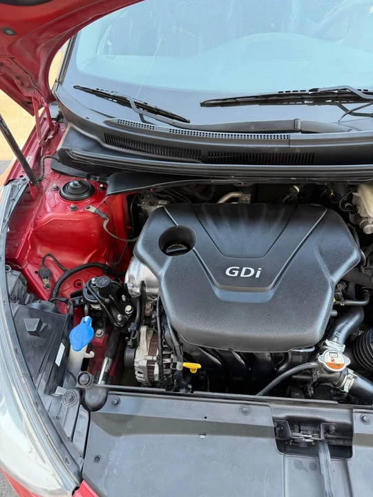 2015 Hyundai Veloster - Image 4 of 11