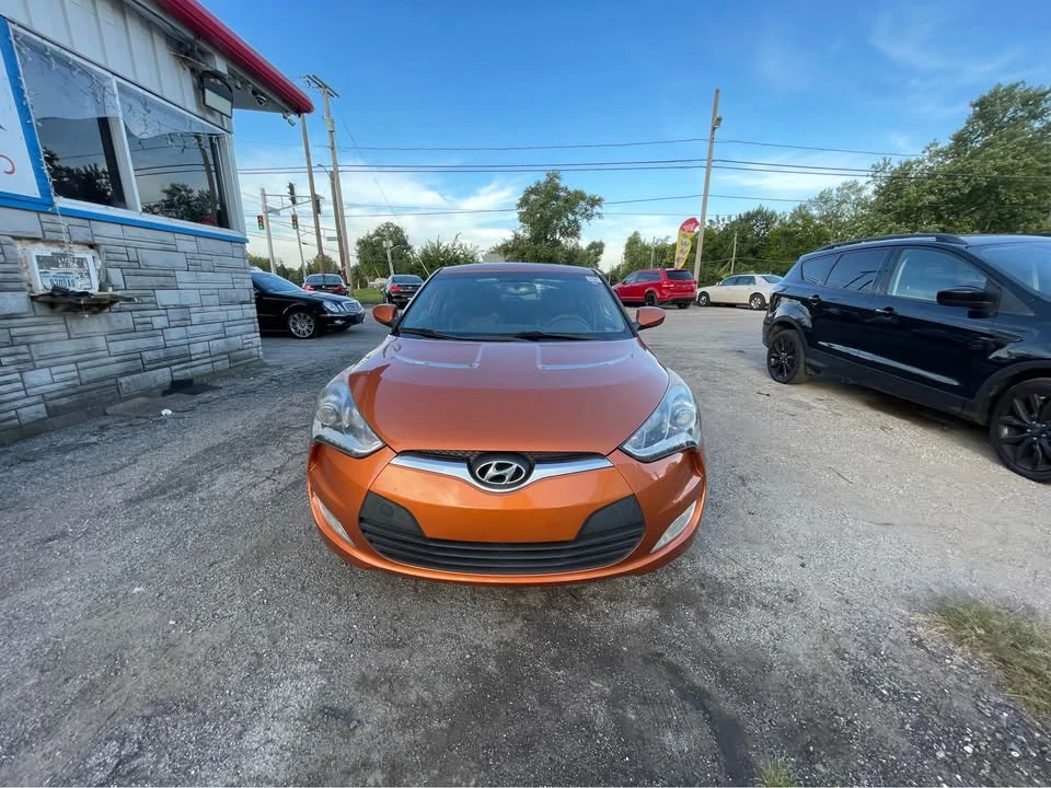 2015 Hyundai Veloster - Image 3 of 11