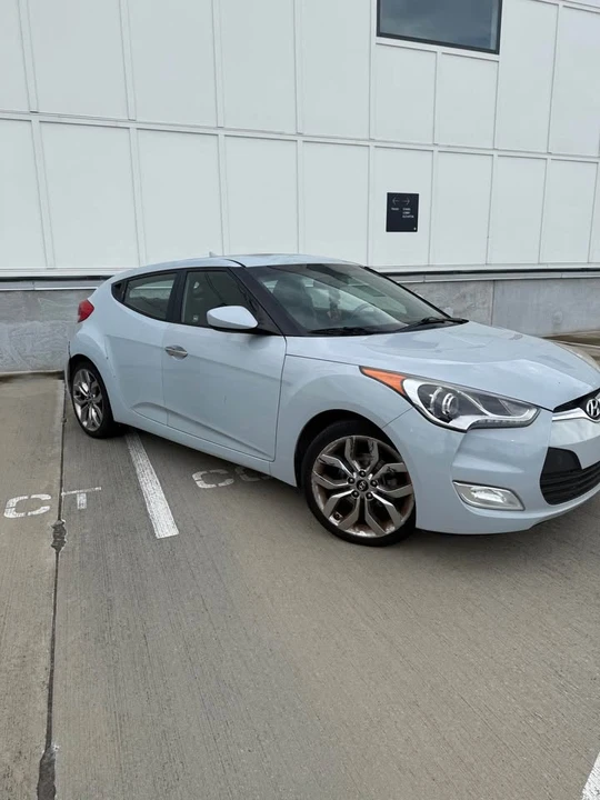 2015 Hyundai Veloster - Image 5 of 7