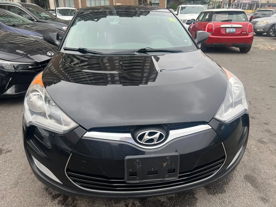 2015 Hyundai Veloster - Image 12 of 20