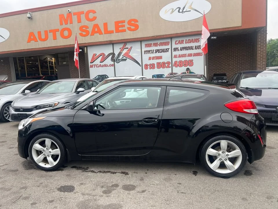 2015 Hyundai Veloster - Image 9 of 20