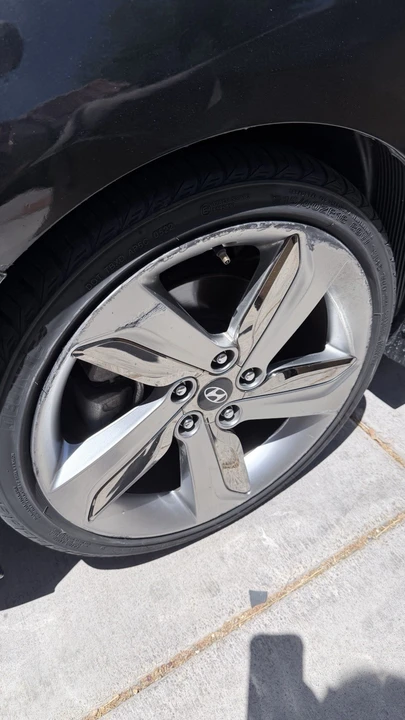 2015 Hyundai Veloster - Image 13 of 20