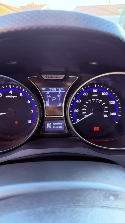 2015 Hyundai Veloster - Image 7 of 20