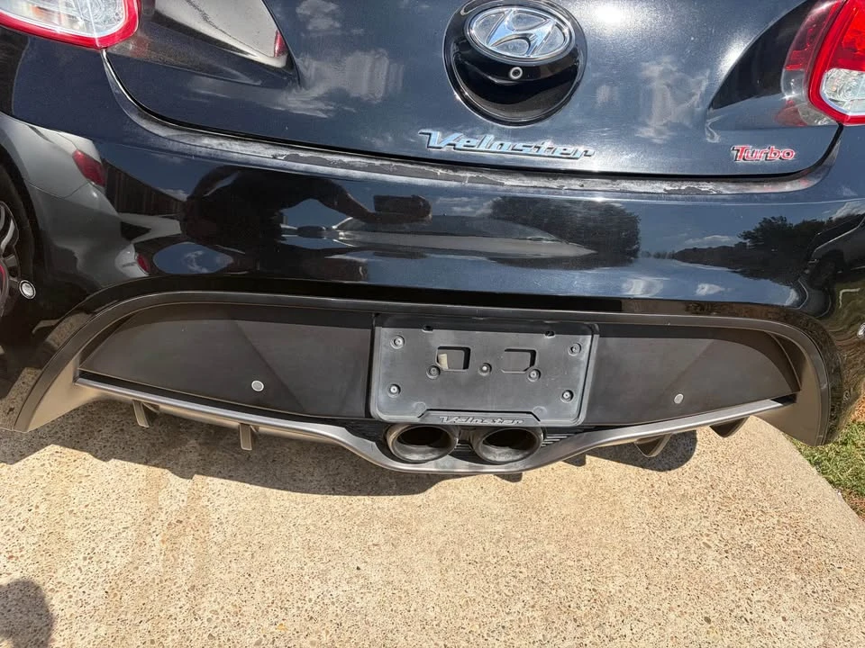 2015 Hyundai Veloster - Image 9 of 13