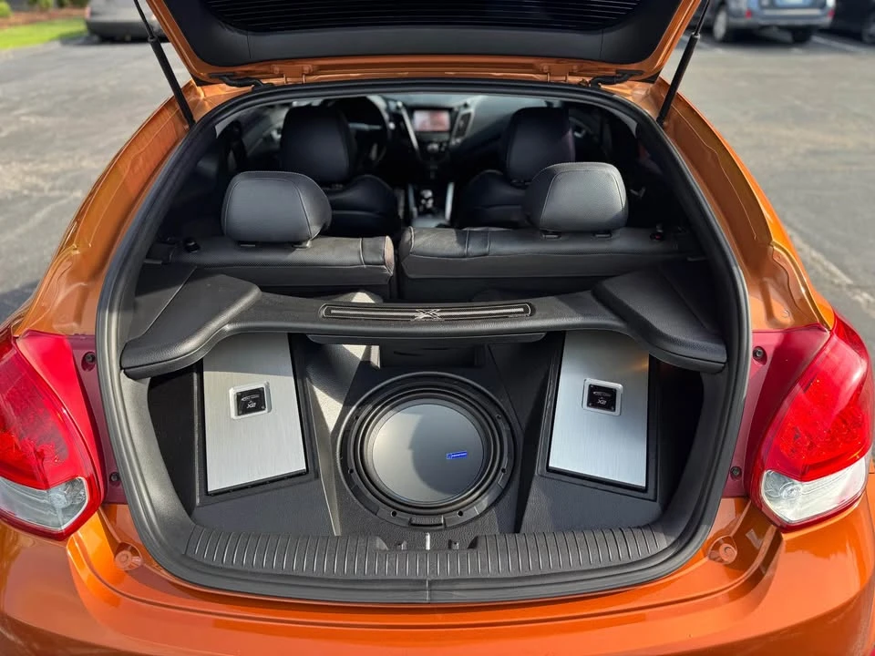2015 Hyundai Veloster - Image 4 of 12