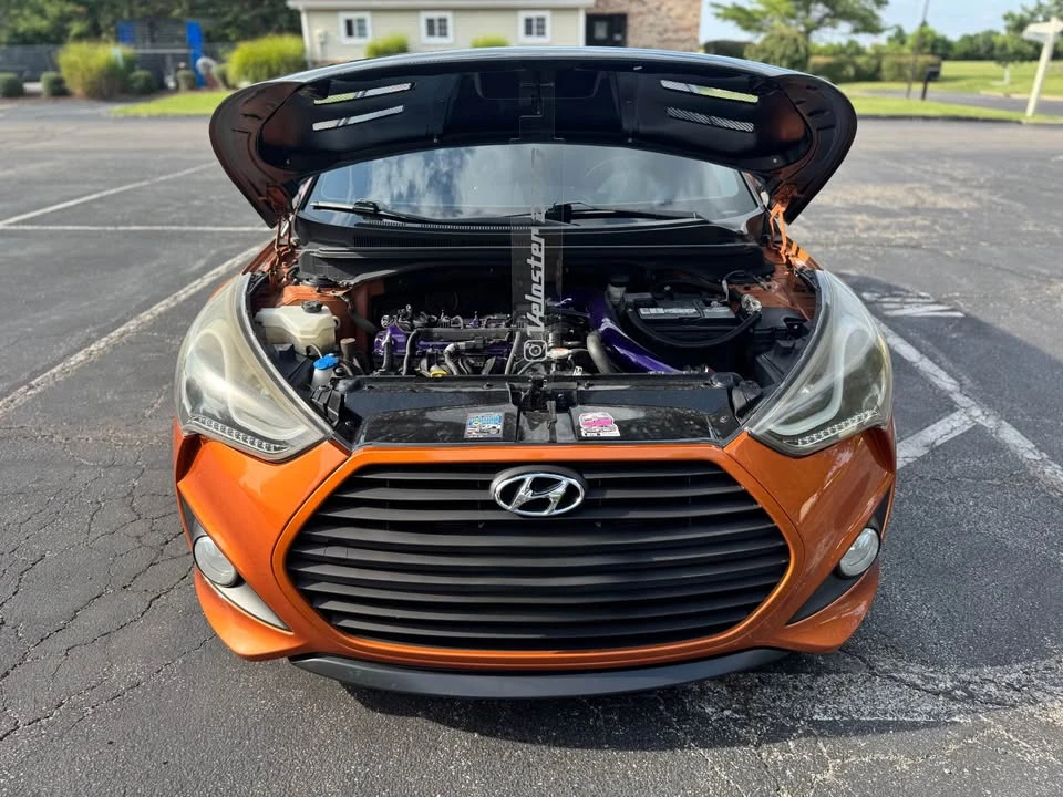 2015 Hyundai Veloster - Image 10 of 12