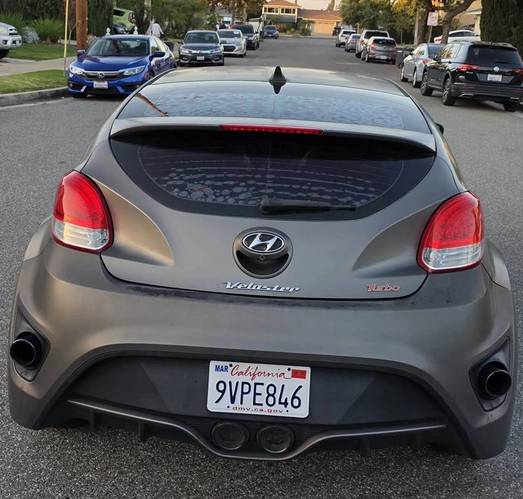 2015 Hyundai Veloster - Image 4 of 9