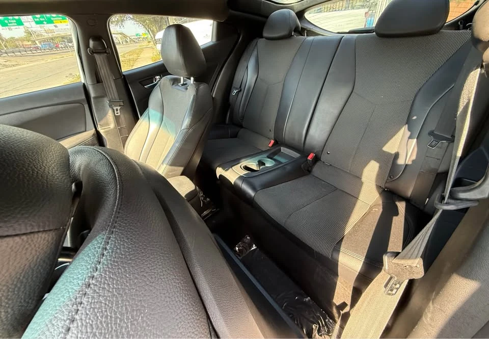 2015 Hyundai Veloster - Image 14 of 17
