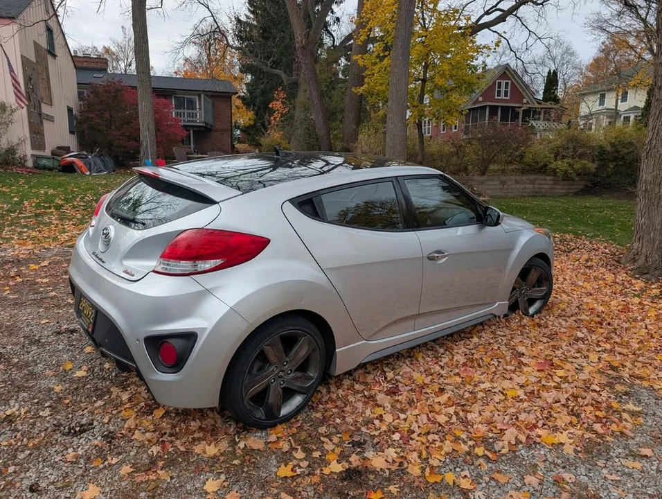 2015 Hyundai Veloster - Image 5 of 5