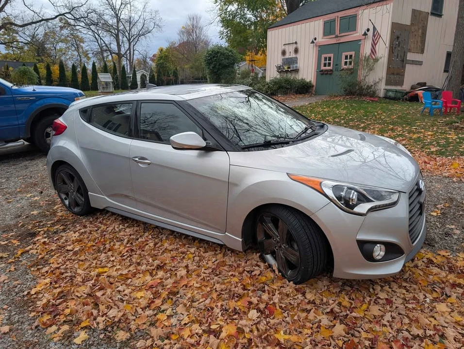 2015 Hyundai Veloster - Image 4 of 5