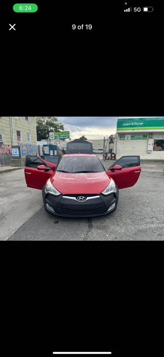 2015 Hyundai Veloster - Image 12 of 18