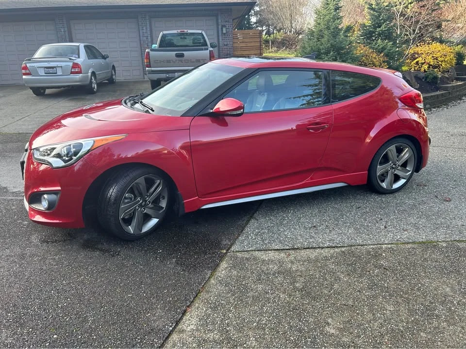 2015 Hyundai Veloster - Image 3 of 11