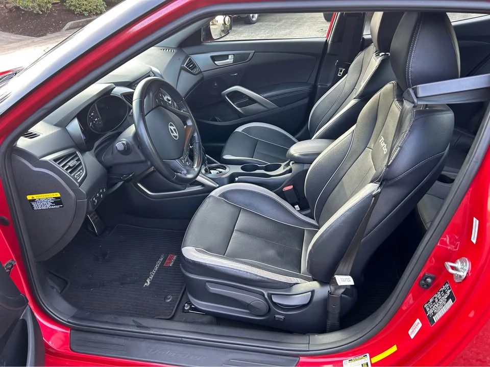 2015 Hyundai Veloster - Image 6 of 11