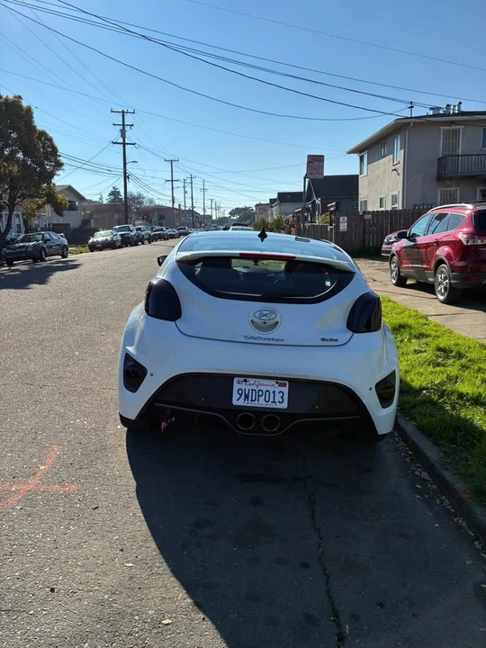2015 Hyundai Veloster - Image 5 of 5