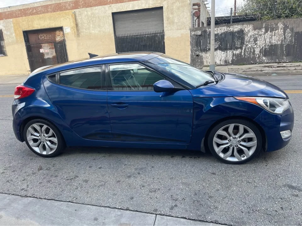 2015 Hyundai Veloster - Image 7 of 13