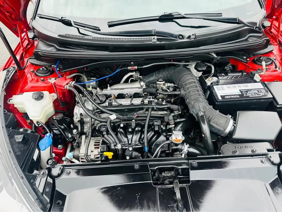 2015 Hyundai Veloster - Image 18 of 18