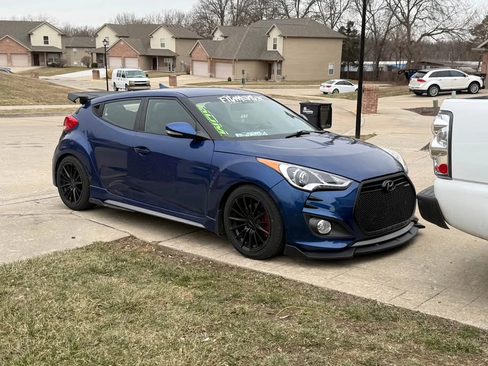 2015 Hyundai Veloster - Image 3 of 9