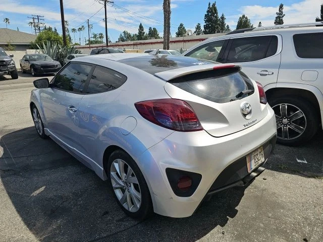 2015 Hyundai Veloster - Image 4 of 9