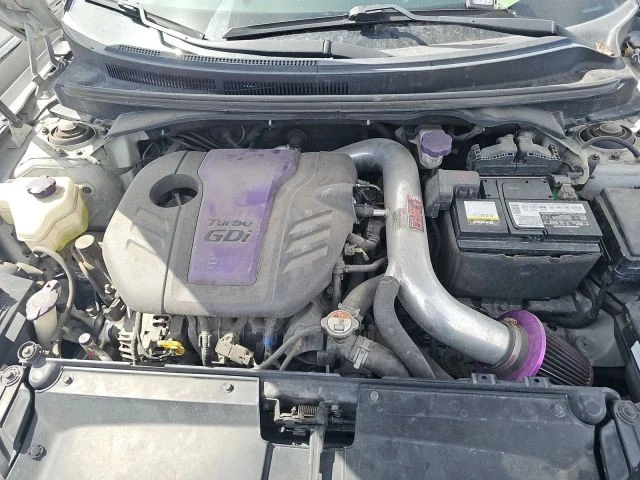 2015 Hyundai Veloster - Image 8 of 9