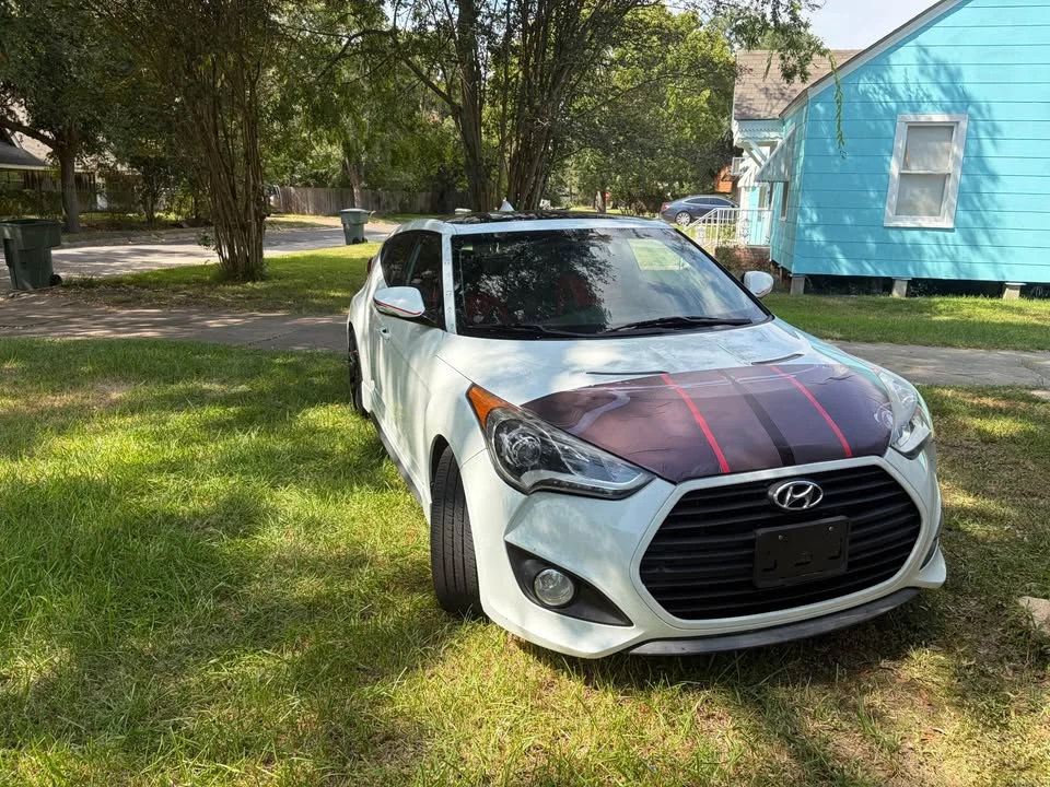 2015 Hyundai Veloster - Image 2 of 4
