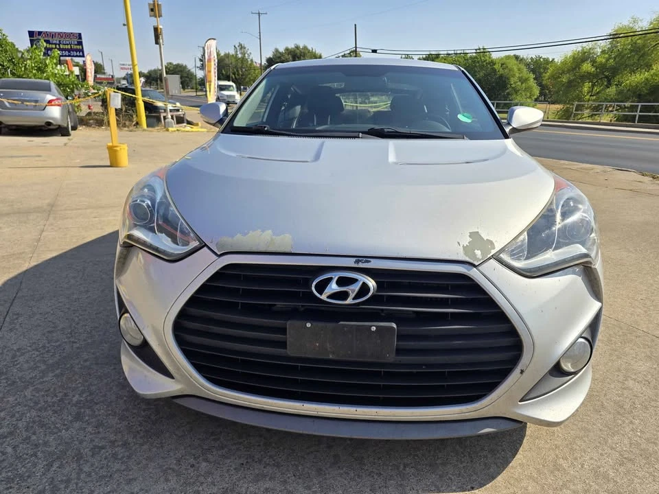 2015 Hyundai Veloster - Image 18 of 19