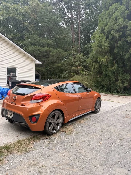 2015 Hyundai Veloster - Image 4 of 5