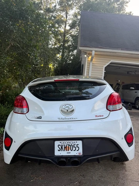 2015 Hyundai Veloster - Image 9 of 14