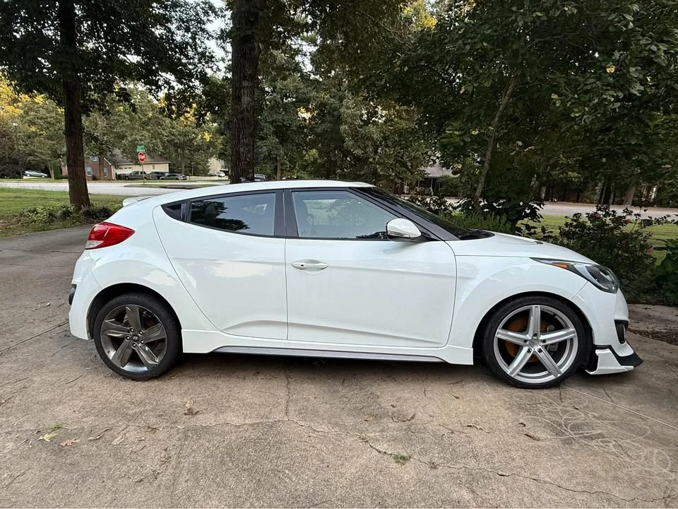 2015 Hyundai Veloster - Image 3 of 14