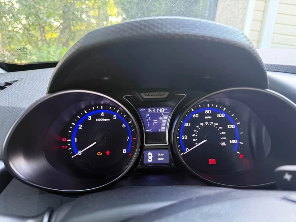 2015 Hyundai Veloster - Image 5 of 14