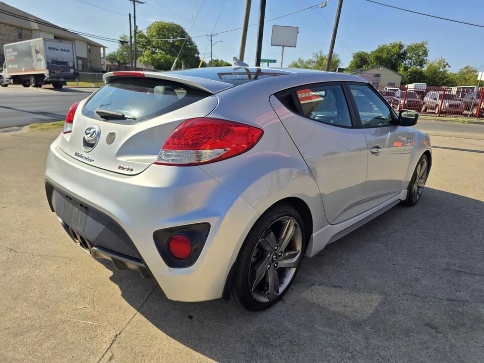 2015 Hyundai Veloster - Image 7 of 19