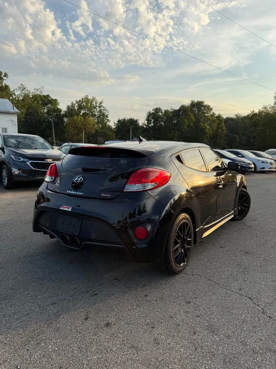 2015 Hyundai Veloster - Image 5 of 14